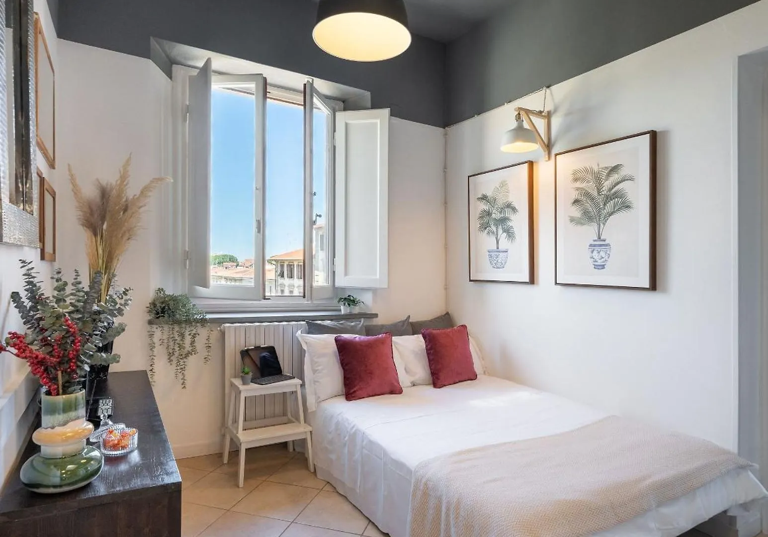Via Lorenzo Di Credi 3 - Grazioso Appartamento Con Vista, In Piazza Alberti Vicino Stadio, Nelson Mandela Forum E Con Parcheggio Di Fronte - Florence Charming Apartments Italy